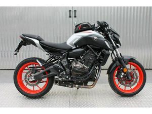 YAMAHA MT-07 VIEL ZUBEHÖR, TOP ZUSTAND