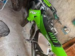 KAWASAKI 125 2T 2006 STUPENDO