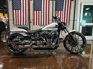 2023 HARLEY-DAVIDSON SOFTAIL® BREAKOUT®