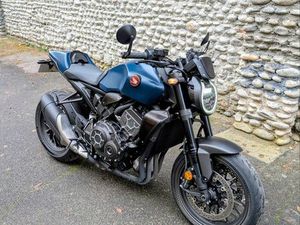 HONDA CB 1000 R