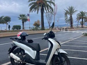 HONDA SH 125 ANNÉE 2012