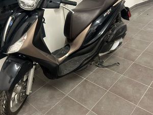 PIAGGIO MEDLY 125 (700KM)