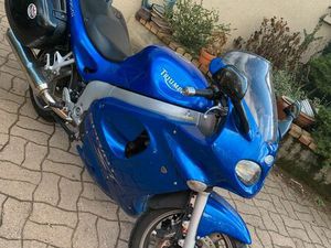 TRIUMPH SPRINT ST955