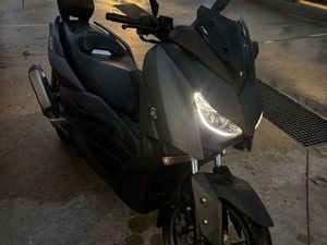 XMAX 125