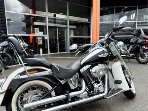 HARLEY DAVIDSON SOFTAIL DELUXE 1584