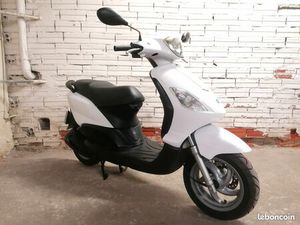 PIAGGIO 125 FLY