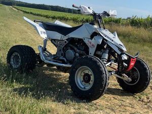 SUZUKI LTR 490 MOTEUR ET BOÎTE NOUVEAU