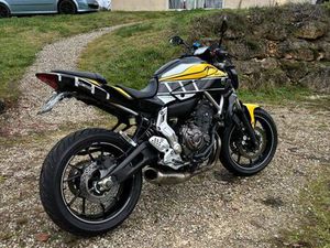 YAMAHA MT-07