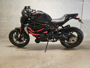 DUCATI MONSTER 1200 R