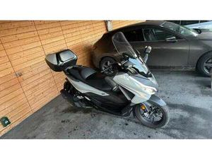 HONDA FORZA 125 GRAU