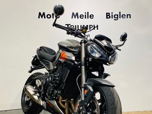 STREET TRIPLE RS 765