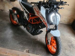 KTM DUKE 390 GARANTIE