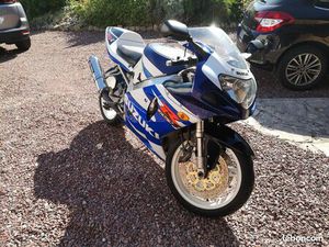 ?️ SUZUKI GSX-R 750 – 2001 – TRÈS BON ÉTAT – 42 050 KM – 5000