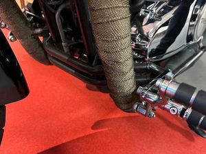 TRIUMPH AMERICA, SPEEDMASTER 865 FUßRASTENANLAGE ORIGINAL