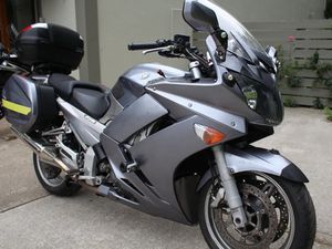 2008 YAMAHA FJR 1300 SEMI AUTOMATIC.