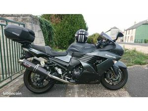 KAWASAKI 1400 ZZR