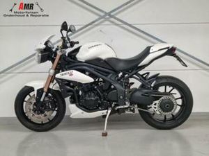 TRIUMPH SPEED TRIPLE 1050 ABS (BJ 2011) — MOTOREN | TRIUMPH — MARKTPLAATS