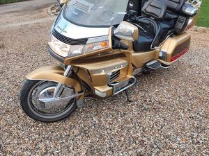MOTO GOLDWING 1500 SE