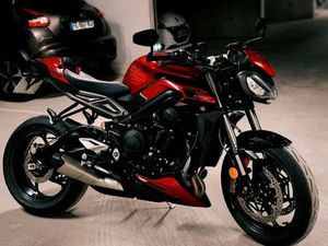 STREET TRIPLE 765RS