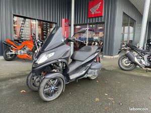 PIAGGIO MP3 300 HPE ABS ASR