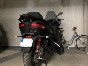 ? PIAGGIO MP3 350 SPORT – ÉTAT IMPECCABLE – ENTRETIENS À JOUR – CT OK – CRIT’AIR 1