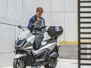 KYMCO - SKY TOWN 125 ABS
