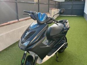 YAMAHA - AEROX