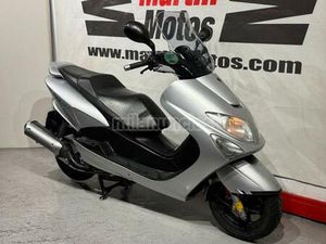 YAMAHA - MAJESTY 125