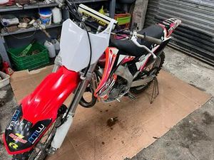 HONDA - CR 125