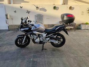 YAMAHA - FAZER FZ6S 2006