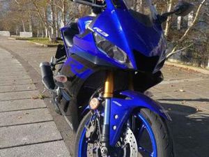 YAMAHA - YAMAHA R3