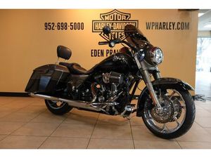 2014 HARLEY DAVIDSON HD TOURING CVO ROAD KING FLHRSE | USED MOTORCYCLE FOR SALE | EDEN PRAIRIE, MINNESOTA | WILD PRAIRIE HARLEY-DAVIDSON