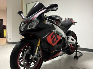 APRILIA RSV4-RR APRC