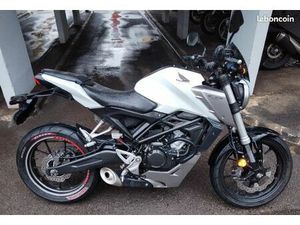 A VENDRE HONDA CB125R