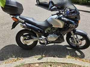 125 VARADERO EXCELLENTE AFFAIRE