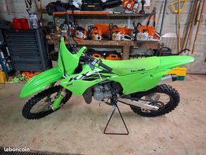 85 KAWASAKI