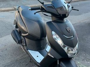 SCOOTER PEUGEOT KISBEE 4 T