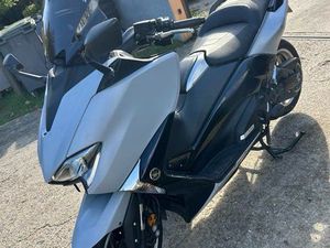 TMAX 530 DX RIEN À PRÉVOIR