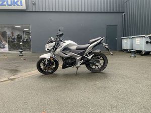 KYMCO VISAR 125 2020 125 CM3 | MOTO ROADSTER | 1 900 KM | GRIS | 17100 SAINTES