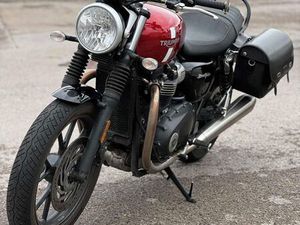 TRIUMPH STREET TWIN 900 2018 A2