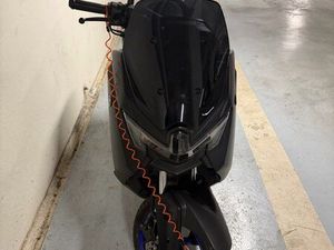 NMAX ANNÉE 2025 1100KM ÉTAT NEUF