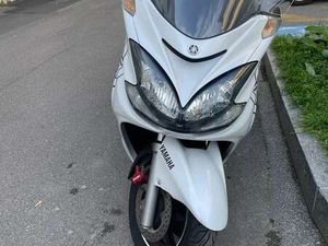 YAMAHA MAJESTY 400 BIANCO