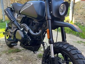 125 BRIXTON XS CROSSFIRE