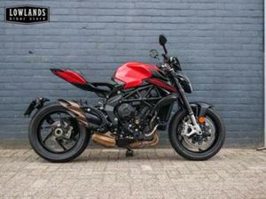 MV AGUSTA BRUTALE 800 ROSSO (BJ 2022) — MOTOREN | MV AGUSTA — MARKTPLAATS
