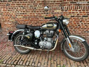 ROYAL ENFIELD CLASSIC 500