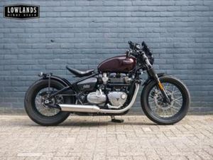 TRIUMPH BONNEVILLE BOBBER (BJ 2018) — MOTOREN | TRIUMPH — MARKTPLAATS