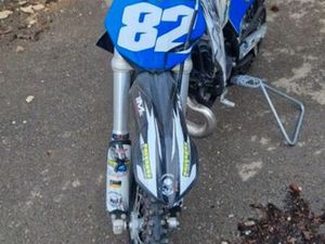 MOTO DE CROSS