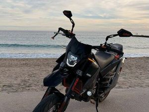 KTM 690 SMC