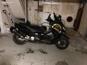 TMAX 500 NOIR DE 2005 38000KM PARFAIT ÉTAT