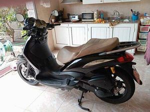 PIAGGIO - BEVERLY CRUISER